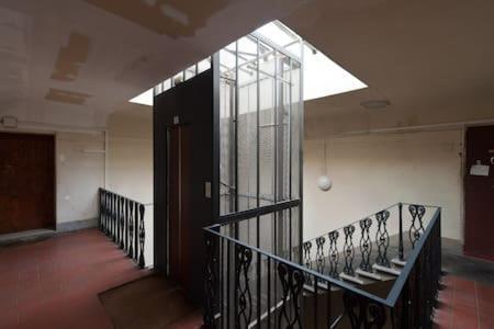 Appartement Mansarda Pieno Centro à Livourne Extérieur photo