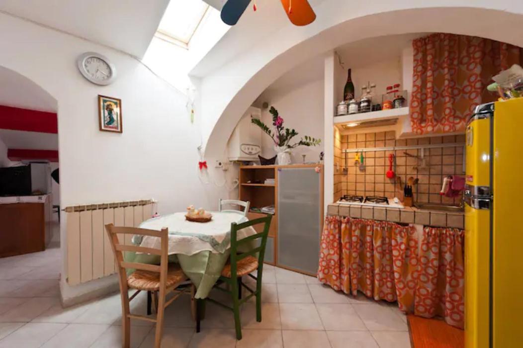 Appartement Mansarda Pieno Centro à Livourne Extérieur photo